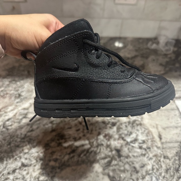 Nike Woodside 2 High ACG Toddler Boot - Picture 6 of 9